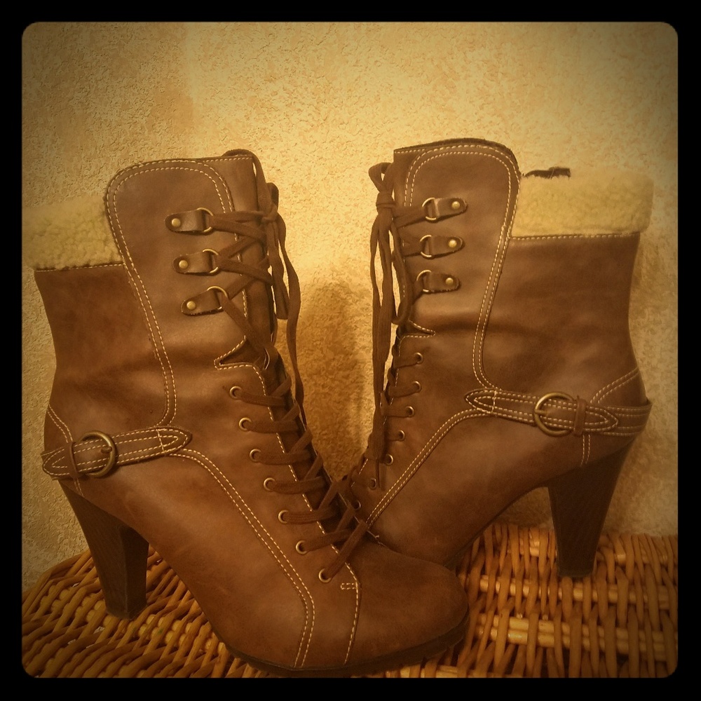 Ankle boots